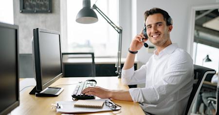 An IT tech support technician using Splashtop to provide remote support.