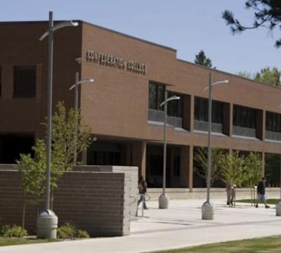 Front perspective of Confederation College