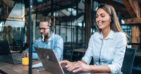 A man and a woman building their remote IT support business with Splashtop.