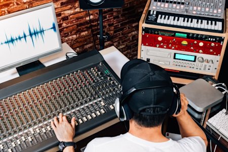 Person using Splashtop to work on audio production remotely